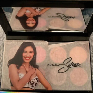 MAC Selena La Reina Eye Shadow ME SIENTO MUY EXCITED Eyeshadow Limited Edition!